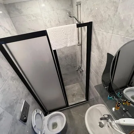 Отель Arinna 4*