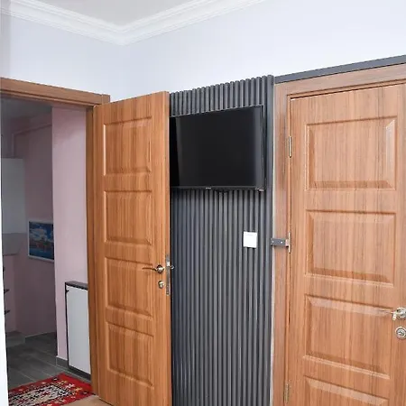 Отель Arinna 4*