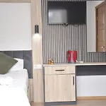 Arinna 4*