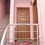 Arinna Istanbul
