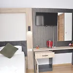 Arinna Hotel 4*